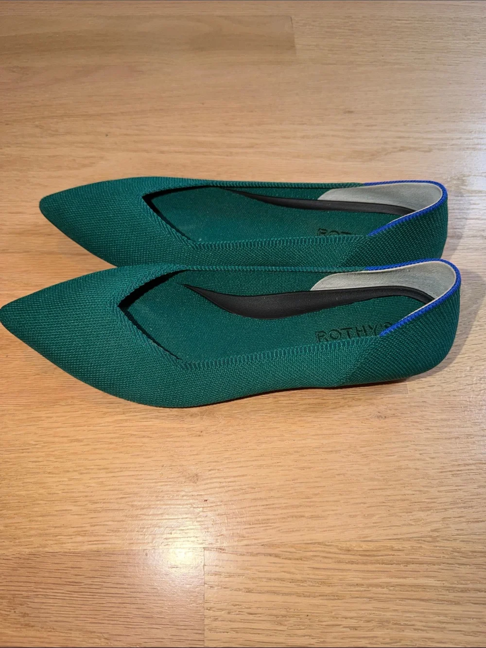 Rothy's Emerald Green Pointed Knit Flats - Picture 4 of 7